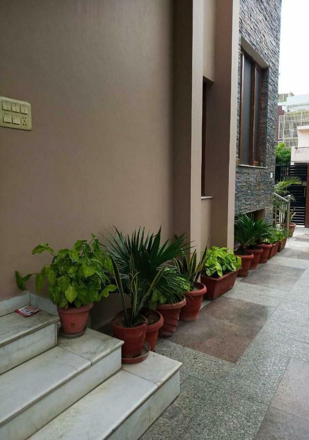 J P Residency Hotel Greater Noida Exterior foto